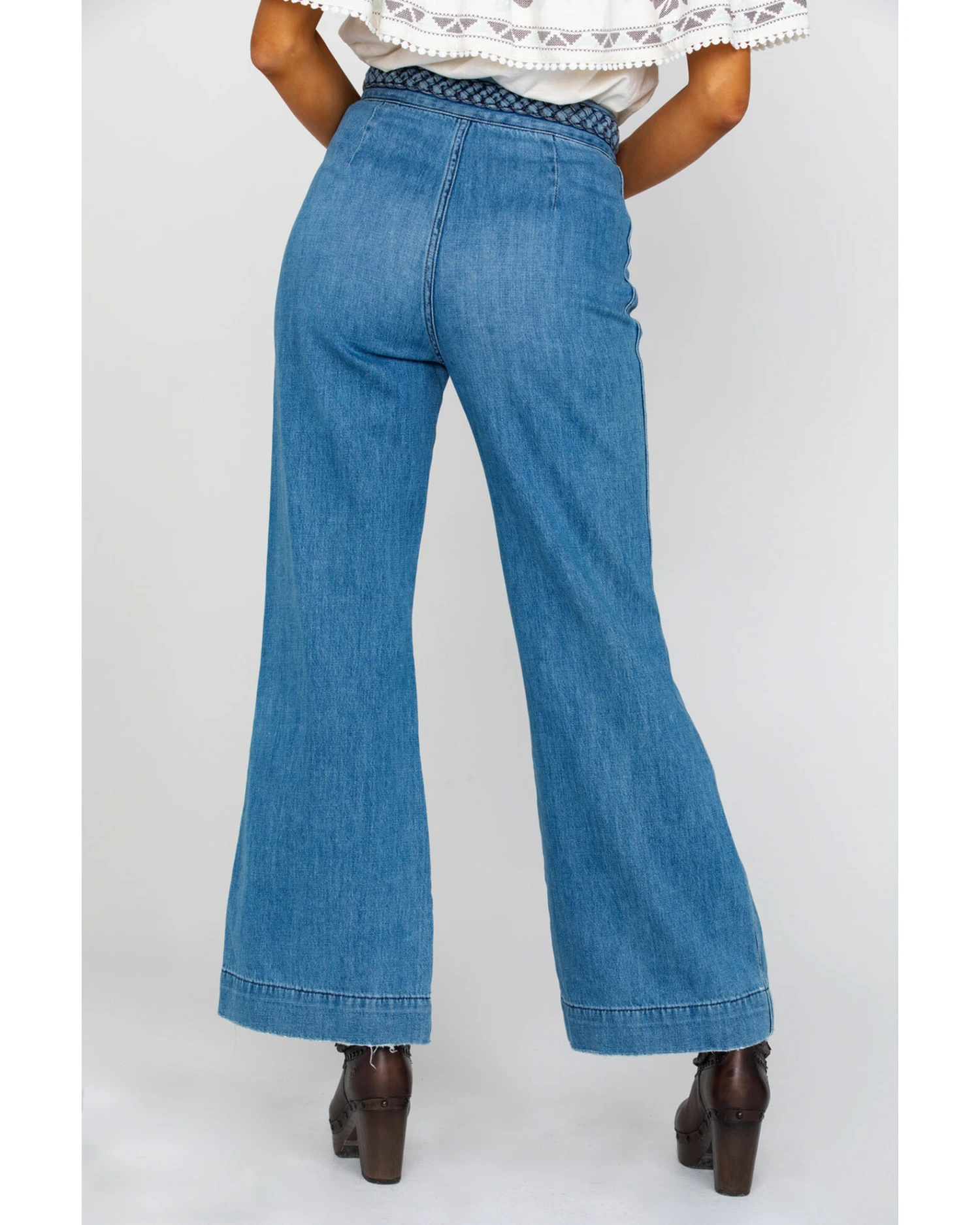Free People Women's Seasons In The Sun Jeans 2 Free People Women's Seasons In The Sun Jeans - Image 2