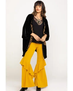 White Label By Panhandle Women's Embroidered Velvet Kimono -Wild West Belle Sales 2000290050 001 P6