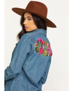 Stetson Women's Denim Desert Embroidered Long Sleeve Snap Western Shirt 10 Stetson Women's Denim Desert Embroidered Long Sleeve Snap Western Shirt -Wild West Belle Sales 2000295427 400 P5