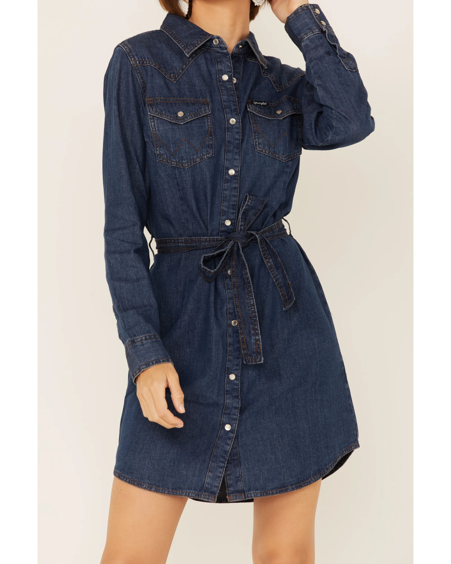 Wrangler Women's Dark Denim Washed Long Sleeve Western Shirt Dress 3 Wrangler Women's Dark Denim Washed Long Sleeve Western Shirt Dress - Image 3