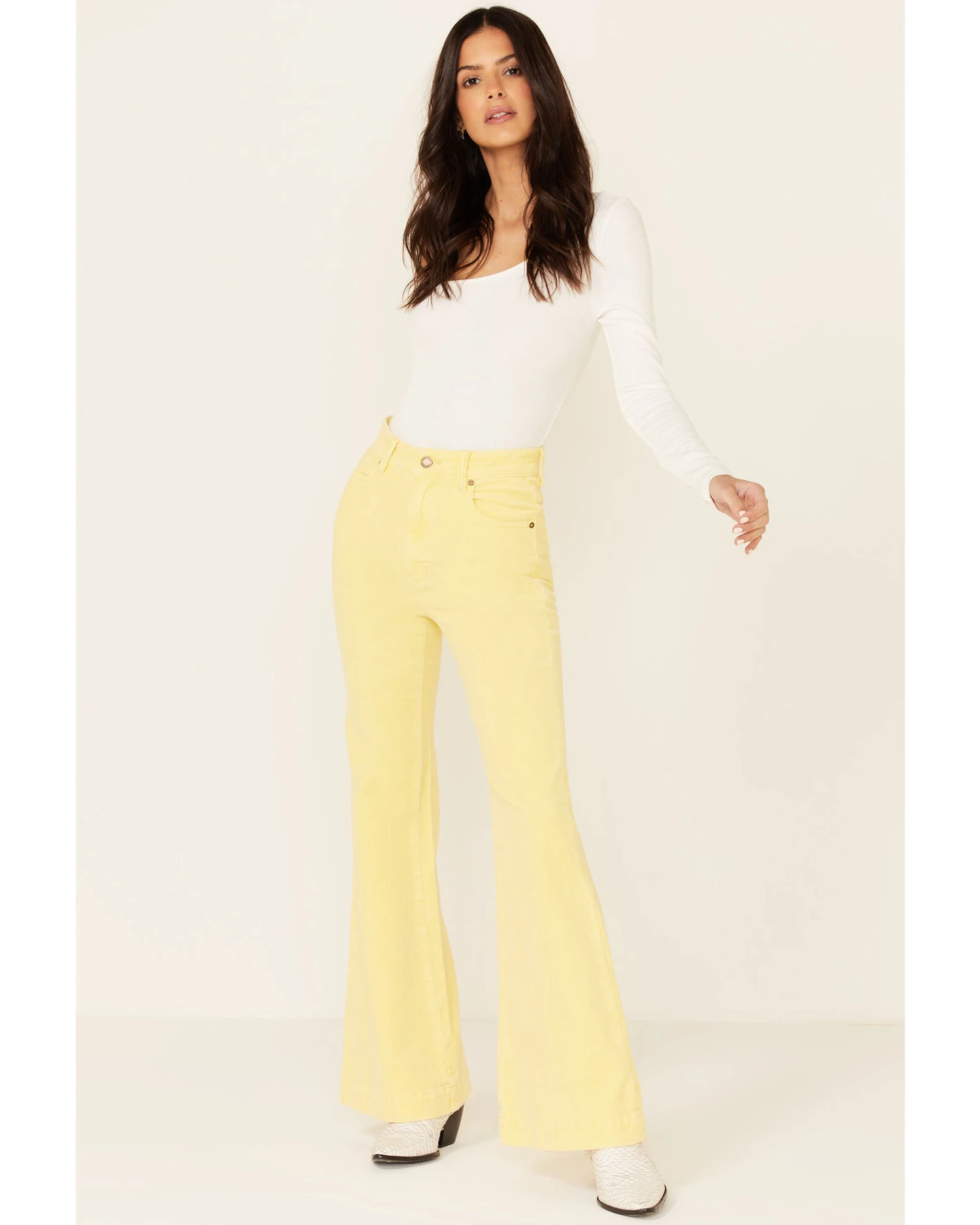 Rolla's Women's Eastcoast High Rise Flare Leg Jeans 2 Rolla's Women's Eastcoast High Rise Flare Leg Jeans - Image 2