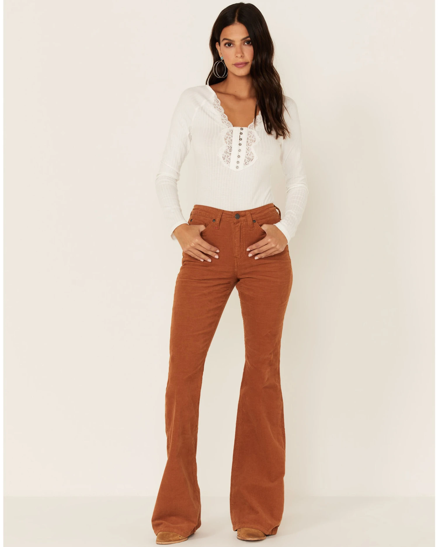 Idyllwind Women's Pecan High Rise Flare Stretch Corduroy Pants 2 Idyllwind Women's Pecan High Rise Flare Stretch Corduroy Pants - Image 2