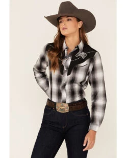 Roper Women's Plaid Print Long Sleeve Pearl Snap Western Shirt -Wild West Belle Sales 2000352242 001 P1