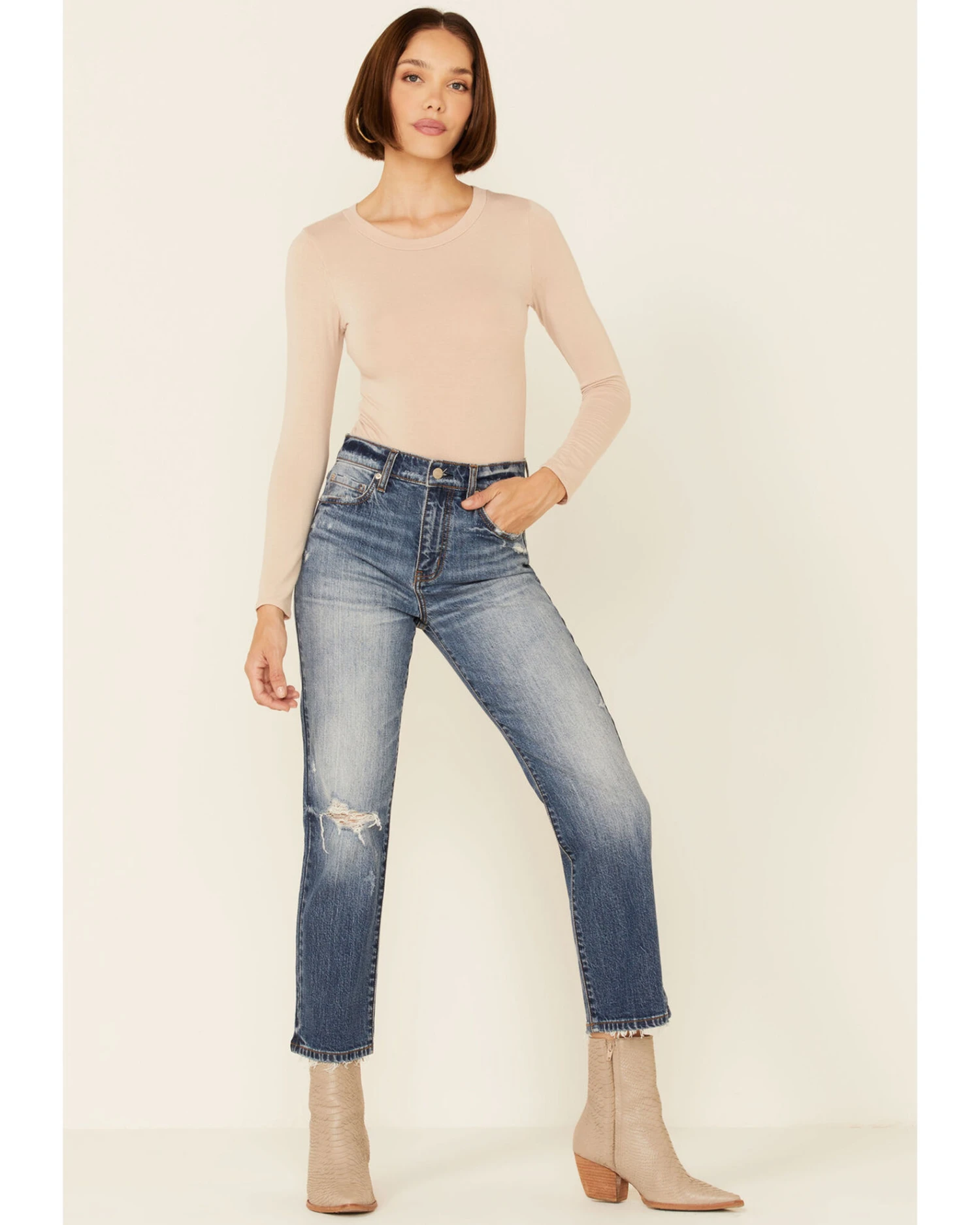 Daze Women's Medium Wash Slim Straight Leg Ankle Jeans 2 Daze Women's Medium Wash Slim Straight Leg Ankle Jeans - Image 2