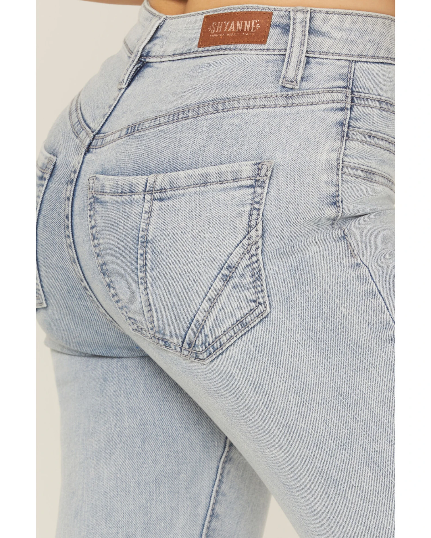 Shyanne Women's Light Wash High Rise Front Yoke Flare Jeans 2 Shyanne Women's Light Wash High Rise Front Yoke Flare Jeans - Image 2