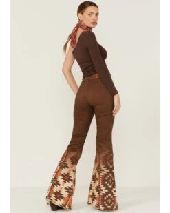 Ranch Dress'n Women's Bandera Southwestern Border Print Flare Jeans -Wild West Belle Sales 2000368192 220 P1