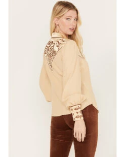 Shyanne Women's Long Sleeve Embroidered Western Snap Shirt -Wild West Belle Sales 2000382862 251 P4