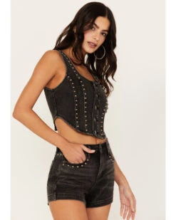 Idyllwind Women's Delrose Drive Studded Denim Vest -Wild West Belle Sales 2000383303 001 P2