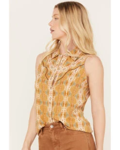 Rock & Roll Denim Women's Southwestern Print Sleeveless Snap Tank