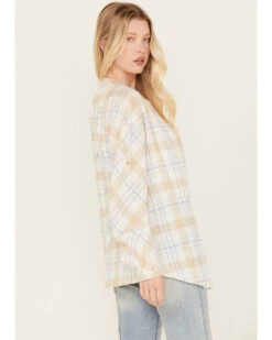 Cleo + Wolf Women's Oversized Plaid Print Button Up 7 Cleo + Wolf Women's Oversized Plaid Print Button Up -Wild West Belle Sales 2000386559 110 P4