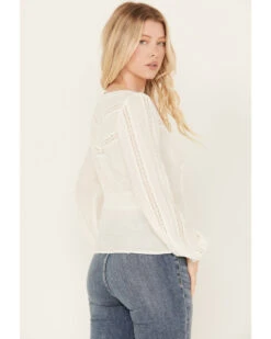 Idyllwind Women's Long Sleeve Lace Inset Top -Wild West Belle Sales 2000386705 103 P4