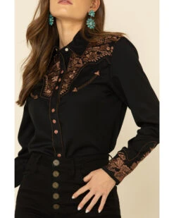 Scully Women's Floral Embroidered Western Shirt -Wild West Belle Sales 658137 89 P3